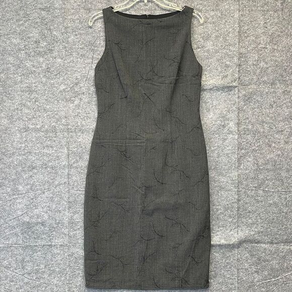 Harold's Dress Women's Size 8 Gray Wool Sleeveless Floral Pencil Embroidered EUC - Picture 1 of 16